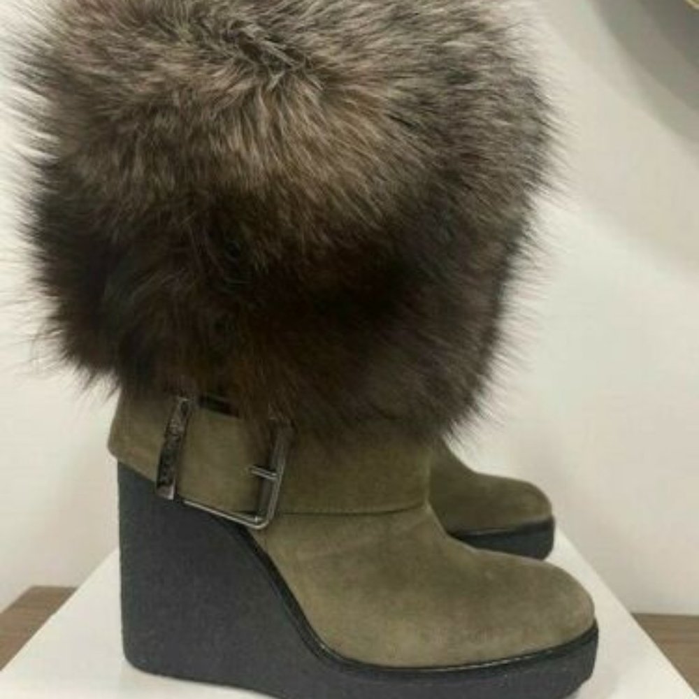 Authentic Moncler Marguerite Fox Fur Suede Buckled Boots